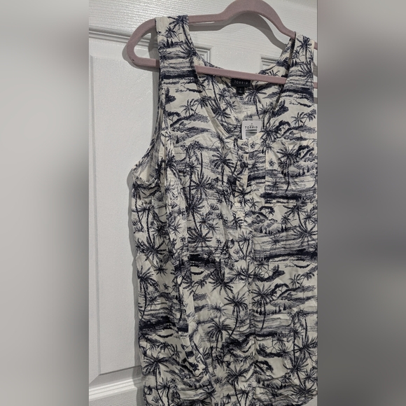 Torrid Challis Henley Sleeveless Tank - Picture 3 of 7